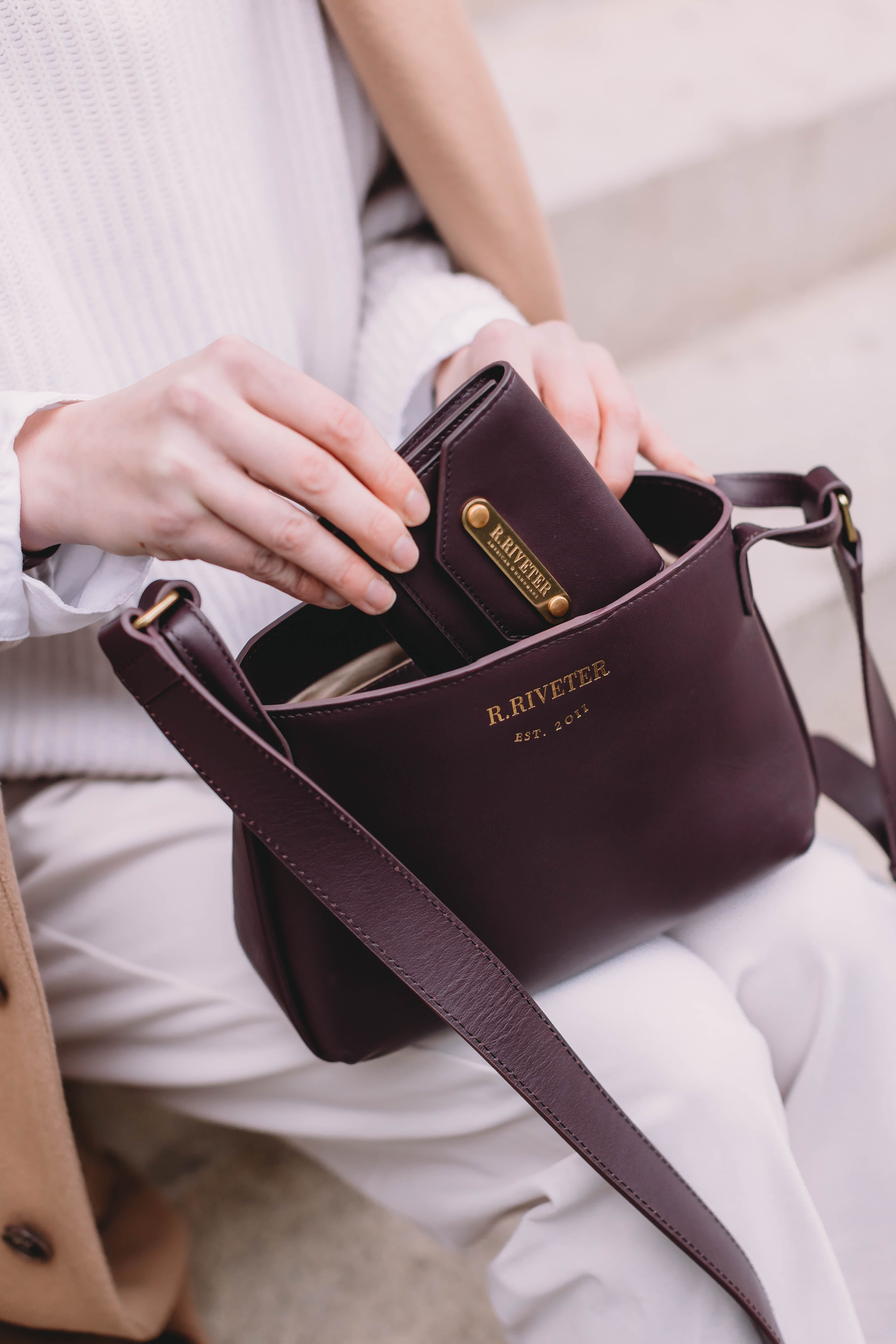 1972 Mini Wallet | Plum Leather