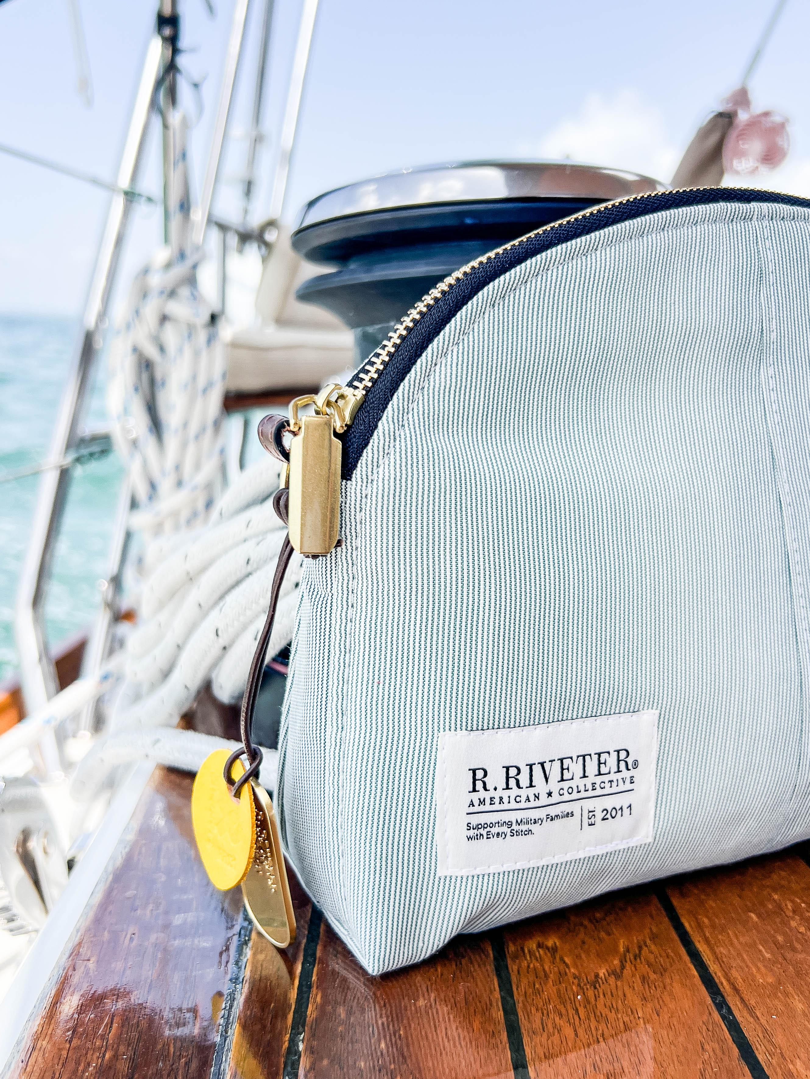 Hopper Crossbody Bag | Women Marines Limited Edition